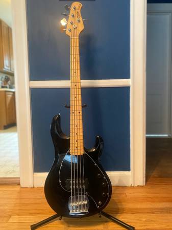Photo Sterling by Music Man StingRay 5-String Bass Guitar $300