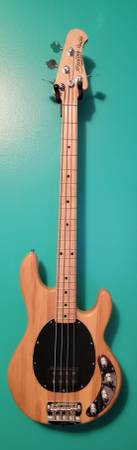 Photo Sterling by Music Mann StingRay Ray34 Active Bass 4 String with Case $600
