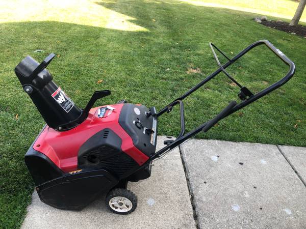 TORO CCR 2450 SNOW BLOWER $225 $225 | Garden Items For Sale | Detroit ...