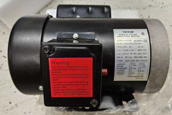 Photo VEVOR 1hp Electric motor 56C 1phase TEFC 1800rpm 1745RPM General Rated $125