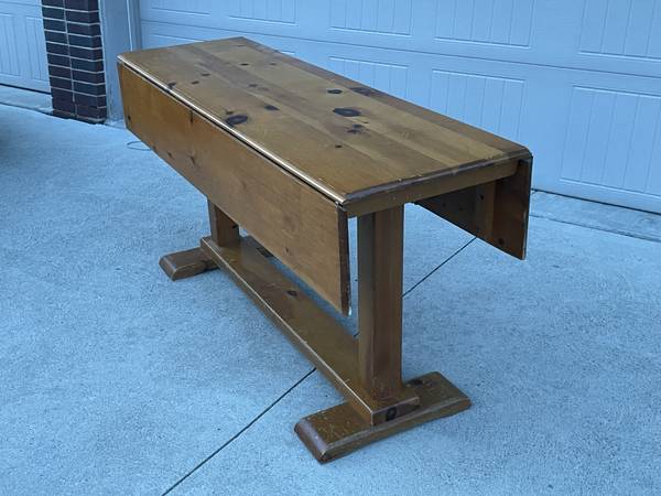 Photo Vintage Knotty Pine Drop Leaf DINING TABLE - Habitant Shops, Bay City $120