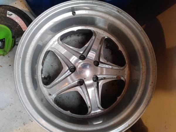 Photo Wheel Aluminum Custom, Budnik $100