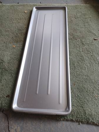 meat trays commercial 10x30 aluminum new have several $15
