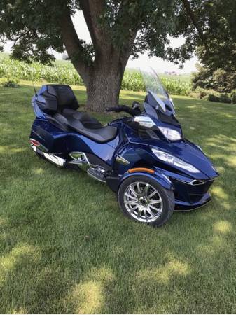 Photo 2016 Can Am Spyder RT Limited $14,500