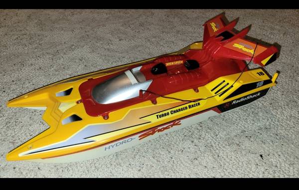 Photo RC Speed Boat $40