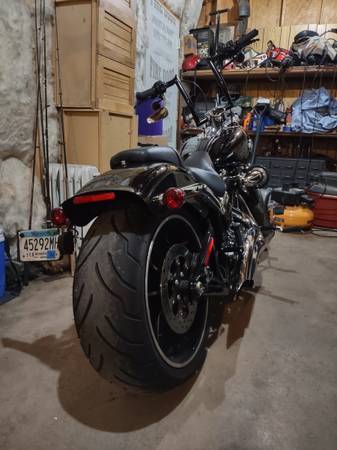 Photo 2014 Harley Davidson Softail Breakout $14,500