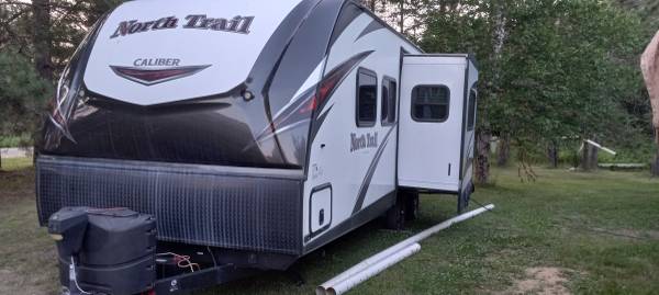 Photo 2019 North Trail 22 FBS cer $23,500
