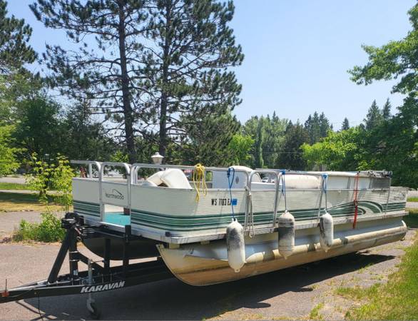 24 Pontoon 2005 with 2021 Trailer For Sale $8,500