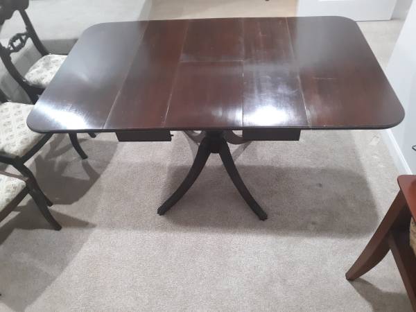 Photo Brandt Queen Anns Clawfoot Dining Room Table and Chairs Antique $300