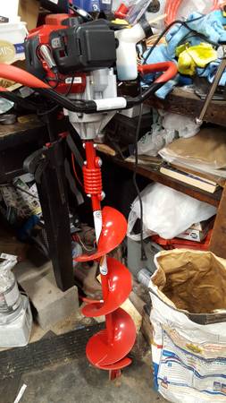Photo Earthquake 8inch dirt auger $200