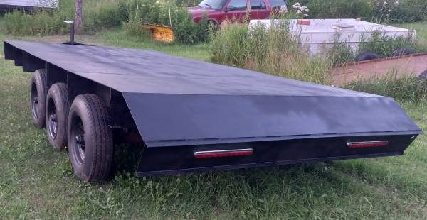 Photo For Sale 3 Axle Steel Bed Trailer $2,000