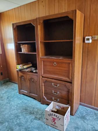 Photo Large entertainment center