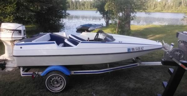 Photo Sportstar speed boat $3,300