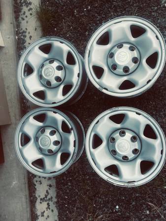 16 inch Toyota Tacoma Steel Wheels with Center Caps $80