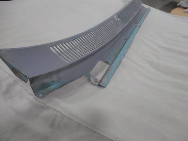 Photo 1963-1964 Chevy Cowl Vent Grill Panel $200