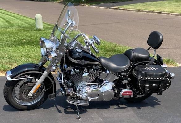 Photo 2003 Harley Davidson Softail Heritage $9,900