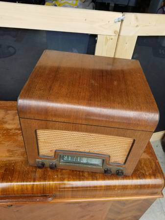 Photo Antique radio record player $75