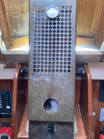 Photo High Seas Marine Diesel heater .small outboard Prop