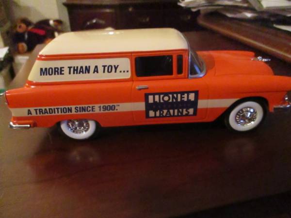 Photo LIONEL TRAINS 1955 CHEVY DELIVERY 1 25 SCALE METAL Coin Bank $25
