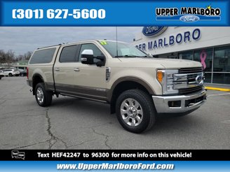 Photo Used 2017 Ford F250 4x4 Crew Cab Super Duty for sale