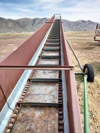 Photo 40 ft. SpeedKing conveyor $6,000