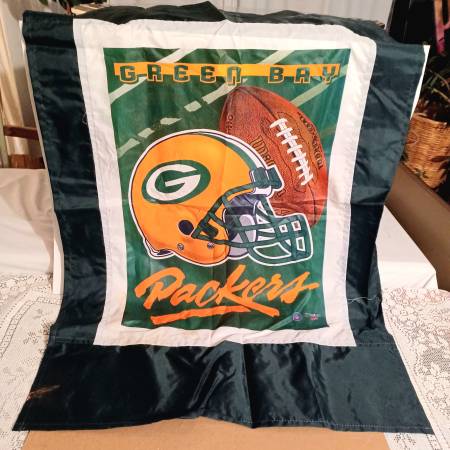 GREEN BAY PACKERS FLAGBANNER $20