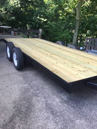 Photo 16 long x 45 wide flat bed trailer $1,250