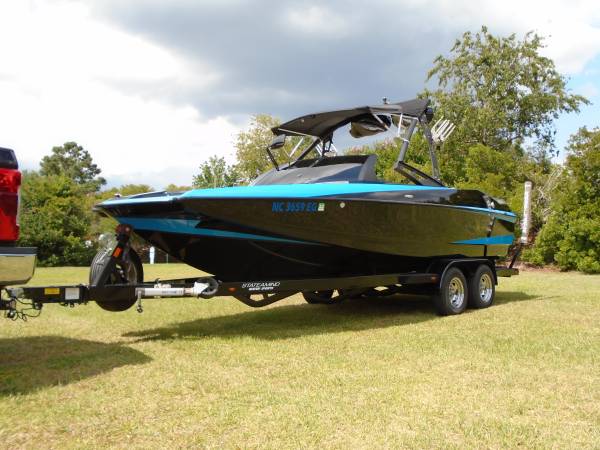 2014 Axis A22 Wake Surf Boat $56,995