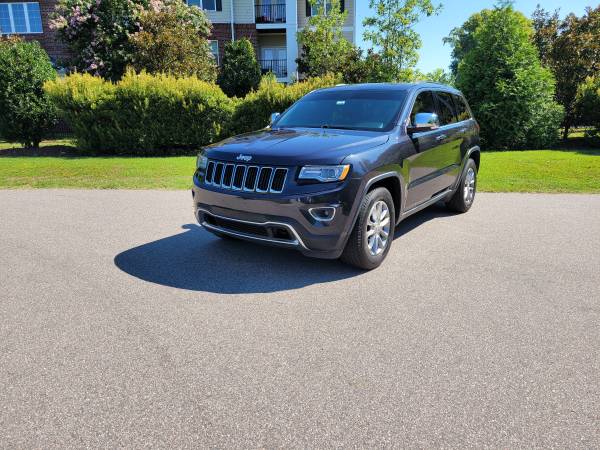 Photo 2014 Grand Cherokee Limited 2WD $14,500