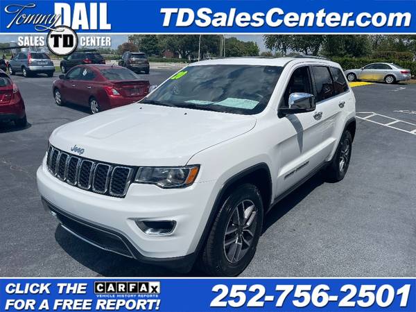 Photo 2020 JEEP GRAND CHEROKEE Limited 2WD $29,900