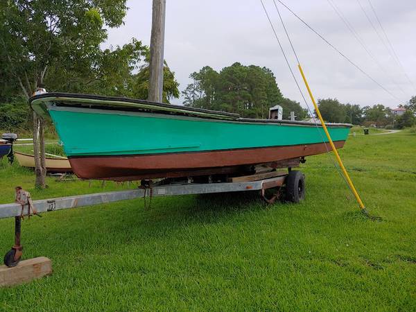 Photo 23 Carolina Skiff Crab Boat $1,450
