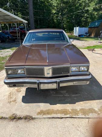 Photo 98 Oldsmobile $5,900