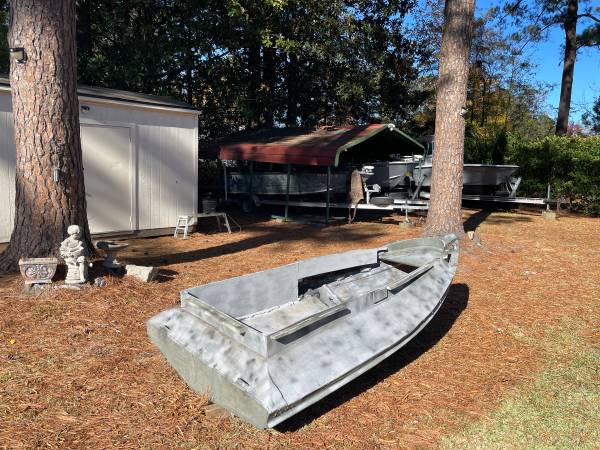 9 Custom Aluminum Layout Boat $500