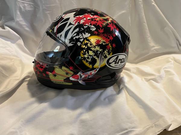 Photo Arai motorcycle helmet - sixe XL $500