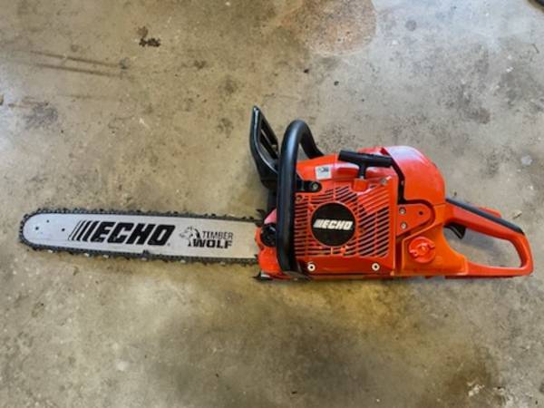 Photo echo 24 inch chainsaw $325