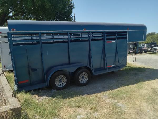 Photo 16 ft stock trailer $7,000