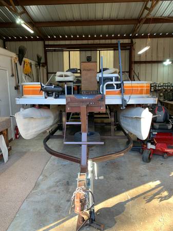 1986 20FT Bass Buggy PONTOON Boat $6,985