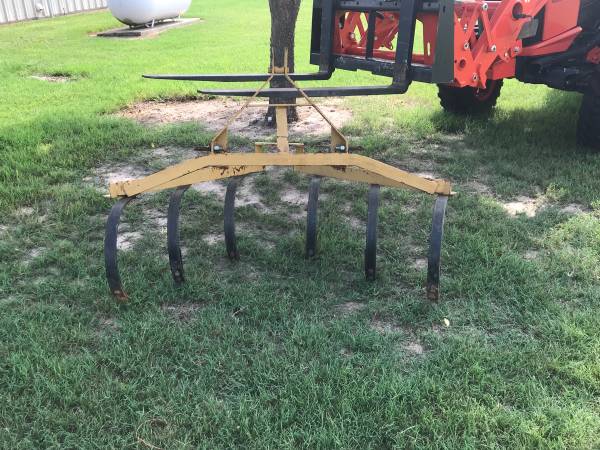 Photo 1 Row King Kutter Cultivator wChisels $260