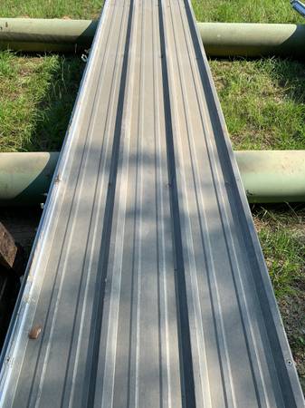 26 Ft R Panel Metal Roofing $2
