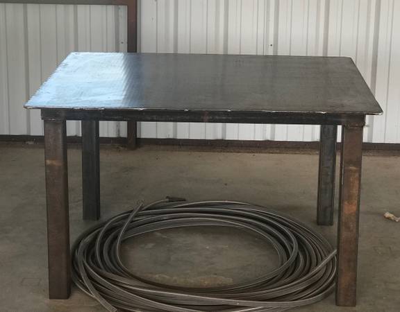 42 12 W x 53 12 L x 32 T Metal WorkShop Table $380
