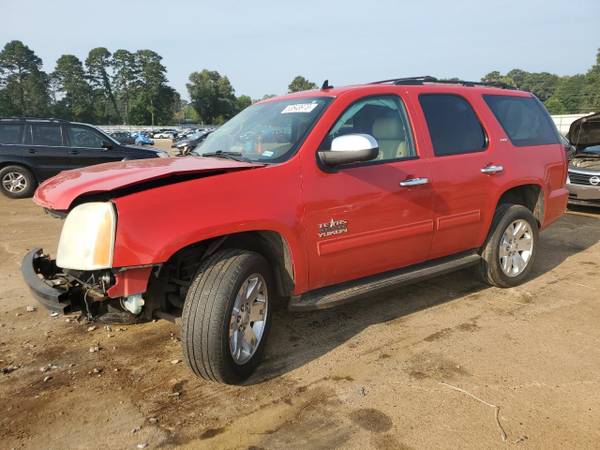 Photo PARTING OUT 2011 GMC YUKON FOR USED AUTO PARTS, Stock 23G886 $1