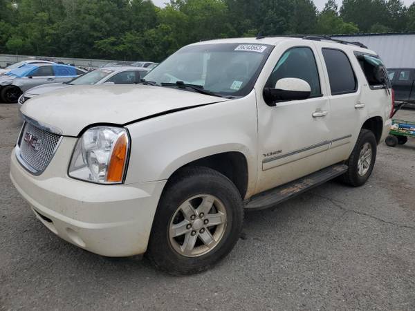 Photo PARTING OUT 2012 GMC YUKON FOR USED AUTO PARTS, Stock 23G1004 $1