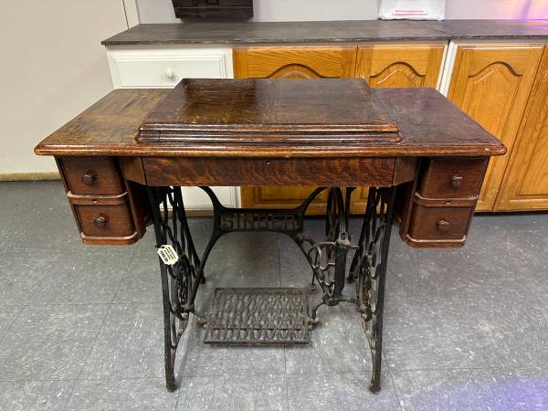 Photo Antique Singer Treadle Sewing Machine Base Cabinet - EXCELLENT  $100