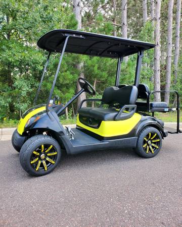 Photo 2009 Yamaha Electric Golf Cart $6,800