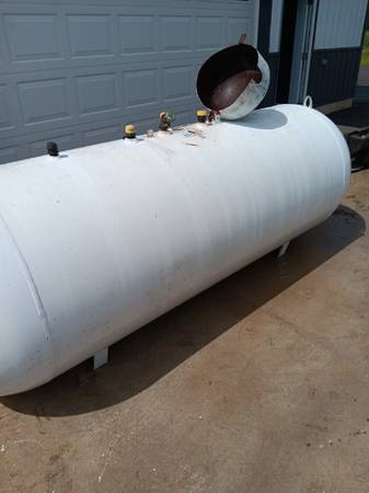 500 gallon propane tank $2,000 | General Items | Eau Claire, WI | Shoppok