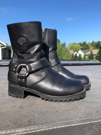 Photo Comfortable classic Harley Boots $100
