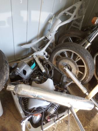 Photo Complete motorcycle in parts $50