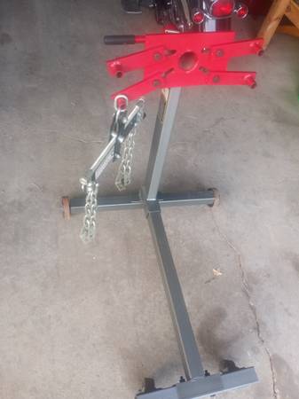 Photo Engine stand and leveler $125