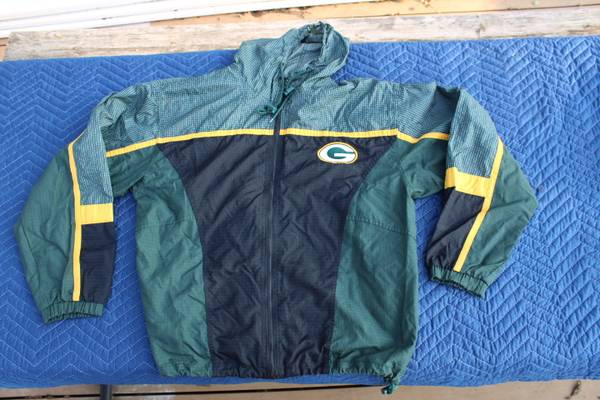 Green Bay Packers Vintage Windbreaker Jacket Size L Game Day Logo 7 $10