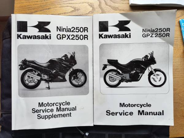 Photo Kawasaki Ninja 250 service manual $15